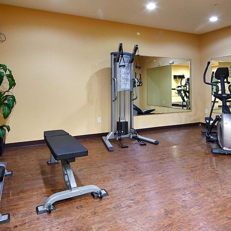 Best Western Plus Fort Worth Forest Hill Inn & Suites Exterior foto