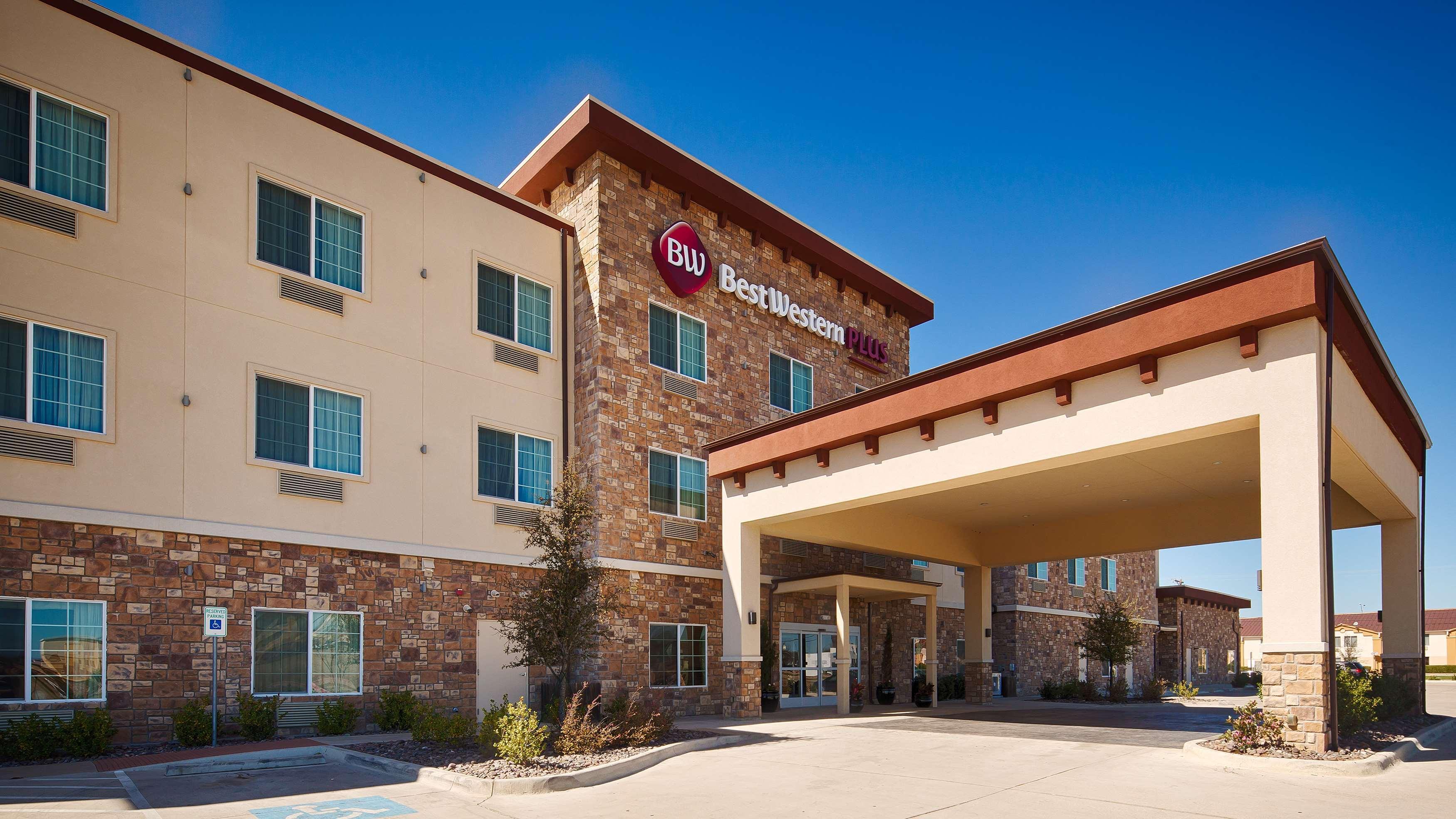 Best Western Plus Fort Worth Forest Hill Inn & Suites Exterior foto