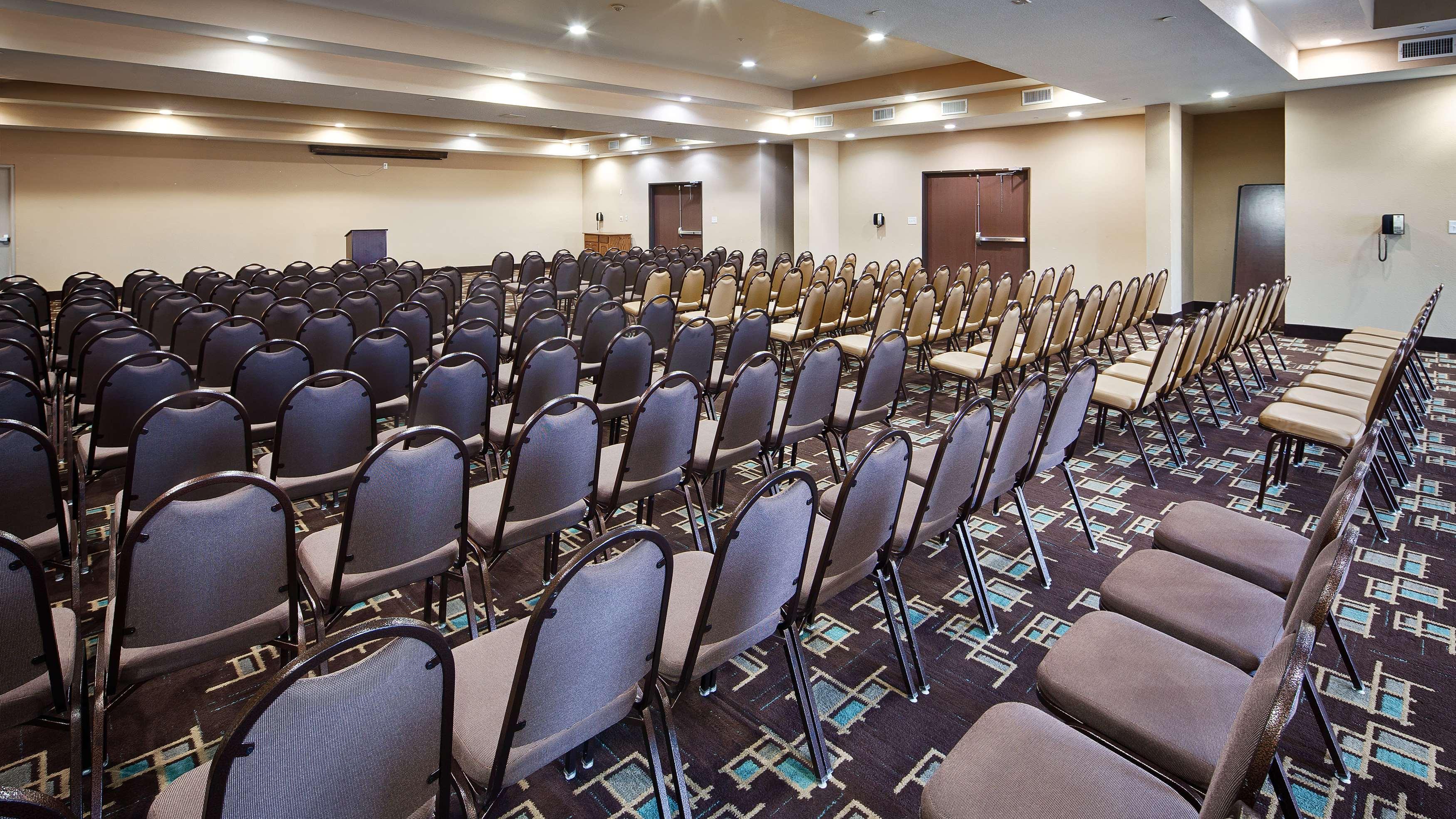 Best Western Plus Fort Worth Forest Hill Inn & Suites Exterior foto